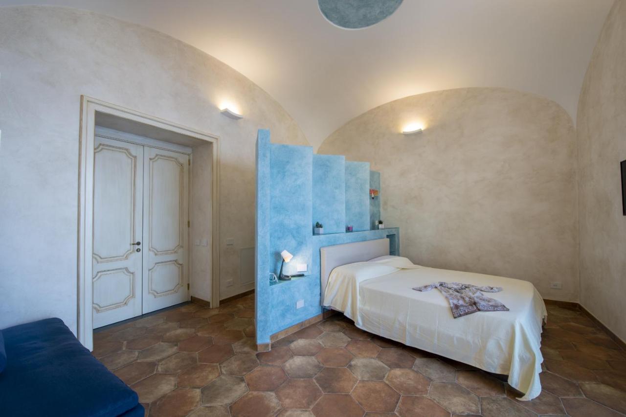 Amore Rentals - Casa Volte Alte Positano Buitenkant foto